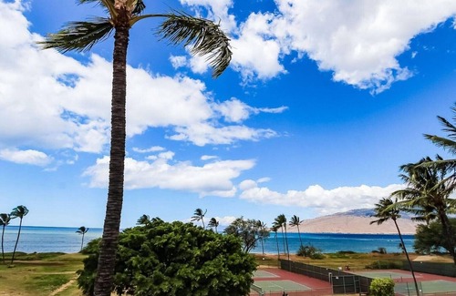 Kihei Resort | Tropical 1BR Suite – Maui Schooner Resort, Steps to Beach