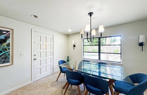 Hobe Sound House | Tropical and Historic Pool Escape, Hobe Sound