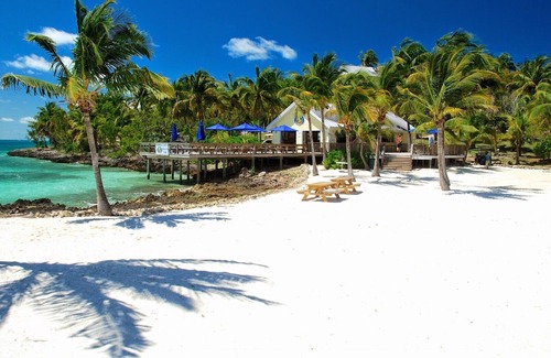 Treasure Cay House | Tropical Comfort: Lillian's Ground Level Oasis