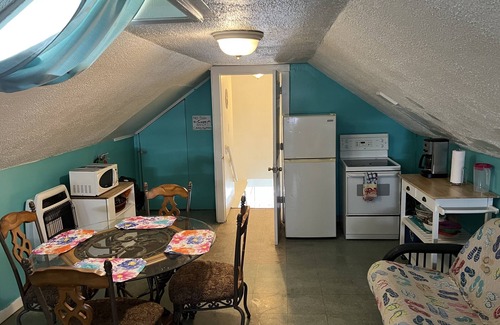 Seaside Heights House | Tropical escape -Beach Block 12 Bedroom 5 Bathrooms, fenced in yard HUGE HOUSE!