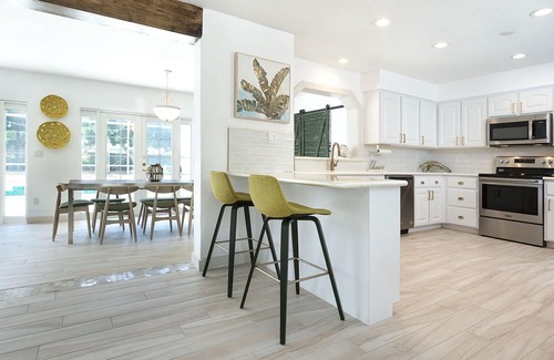 Englewood South House | Tropical family home near Boating, Beaches, Golf and Boca Grande