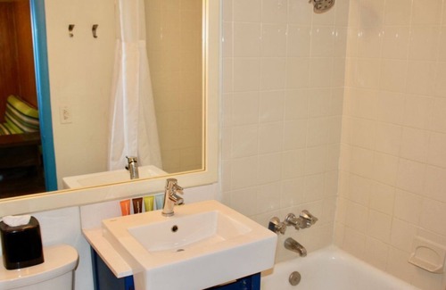 St. Pete Beach Resort | Tropical Getaway! Amazing Room | 2 Outdoor Pools | Steps from St. Pete Beach