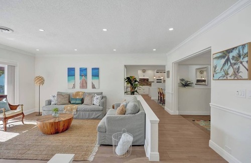 Hollywood Hills House | Tropical Oasis! Heated Pool. BNR Vacation Rentals