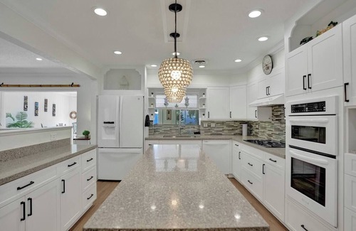 Hollywood Hills House | Tropical Oasis! Heated Pool. BNR Vacation Rentals