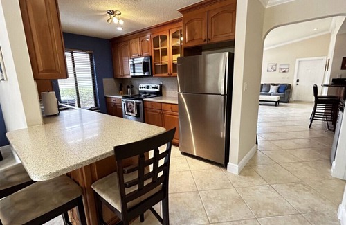 Sunset House | Tropical Oasis home w Community Pool great area