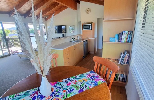 Mangawhai Heads House | Tropical Oasis in Golden Circle