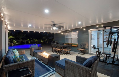 Terrace Park House | Tropical Oasis in the Heart of Tampa - Perfect for Families or Couples