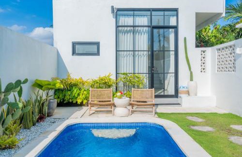 Cemagi Villa | Tropical Oasis Villa Private Pool Seseh beach