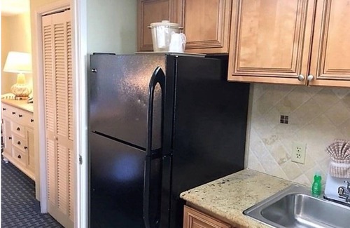 Myrtle Beach Condo | Tropical Paradise Suite Oceanfront Views 7th Floor