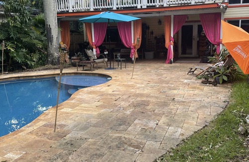 Riverside Park House | Tropical Quirky Oasis in Historic Old Florida Style Home