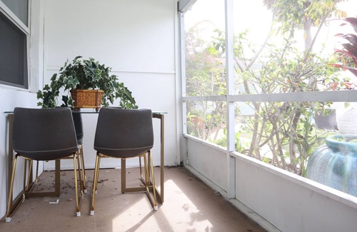 Palm Beach Shores Villa | Tropical Retreat ** 2 BR ** Singer Island