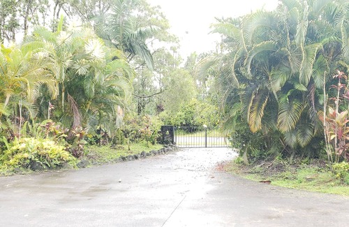 Keaau House | Tropical Retreat in Hawaiian Paradise Park, Keaau ,HI