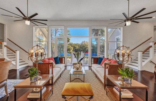 Palmetto Dunes House | Tropical Waterfront Oasis