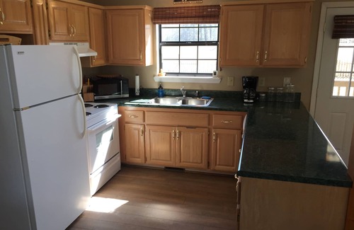 Murphy Ski Chalet | Trout Chalet - Nottely Riverfront, Starlink w/Roku TV, Easy River Access