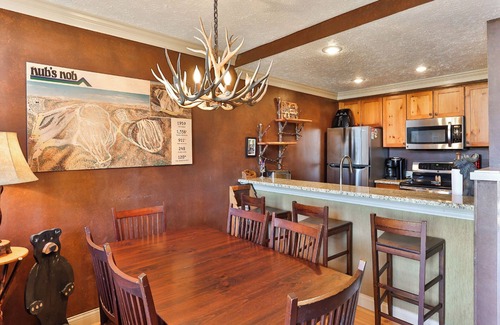 Harbor Springs Condo | Trout Creek Condo #44 - 3 Bedroom Loft, 2 Baths