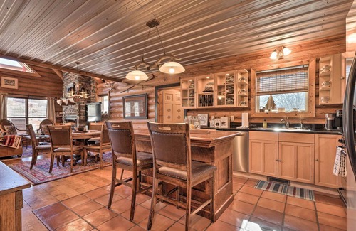 Lone Rock Cabin | Trout Lodge at Two Rivers - Waterfront Cabin!