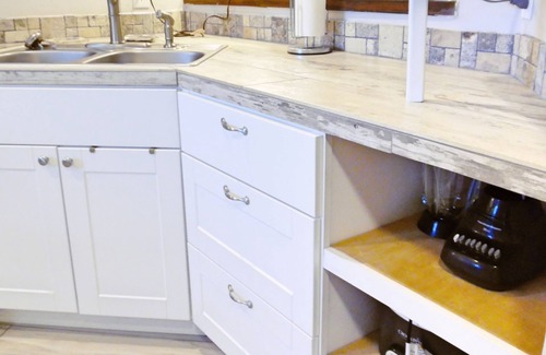 Port Aransas Condo | Trout Quarters! Beautiful 2 bedroom, 2.5 bath! Walk to the Beach!