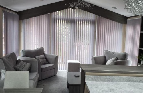 Troutbeck Bridge Resort | Troutbeck Hot Tub Lodge 4