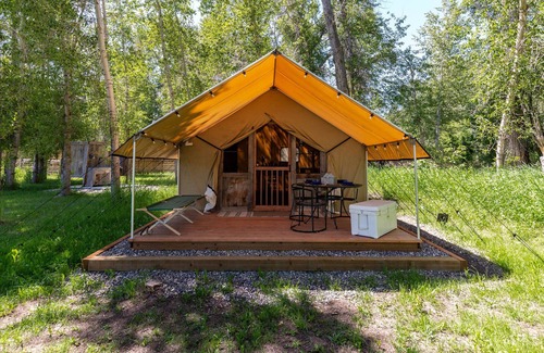 Bozeman RV Rental | TroutChasers Glamping Tent - Crackling Fire, Fresh Air, Fly Fishing