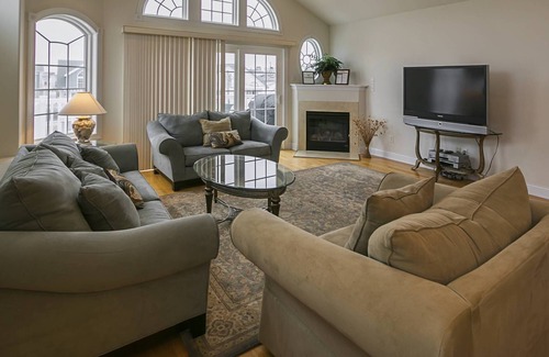 Townsend's Inlet House | TRUE BEACH-BLOCK TOWNHOUSE , NO STREETS TO CROSS TO GREAT BEACH