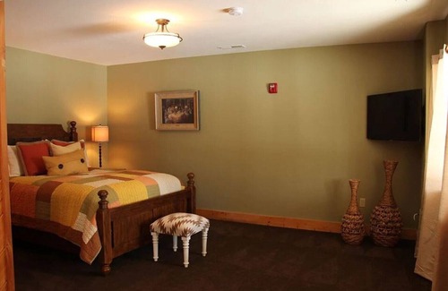 Naples Cabin | True Log Cabin Living at Bristol Mountain - Cabin Culture Unit A
