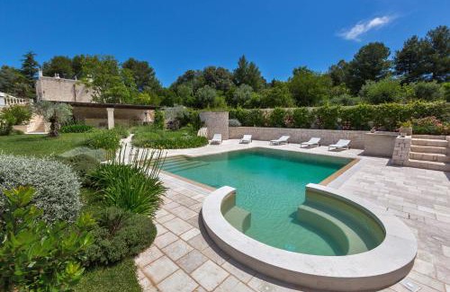 Laureto Villa | Trulli Del Monsignore by BarbarHouse