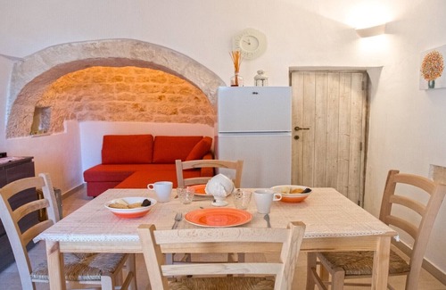 Alberobello Villa | Trulli DOMANGI - the trulli of Geneva