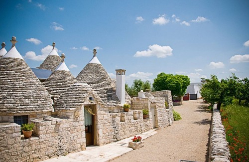 Martina Franca House | Trulli il Castagno, trulli farmhouse with pool, garden and private tavern
