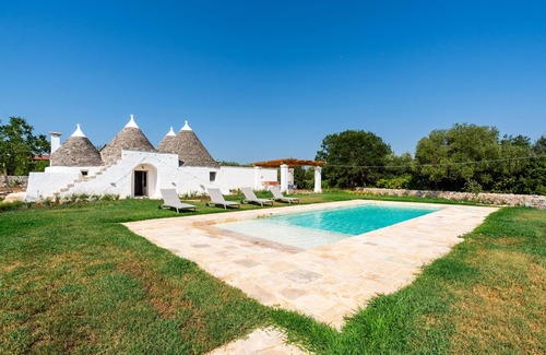 Putignano House | Trulli Salsapariglia by Perle di Puglia