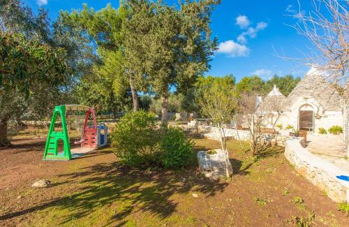 Latiano House | Trullo con piscina baby