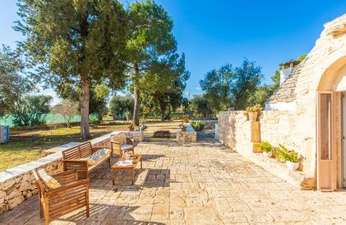 Latiano House | Trullo con piscina baby