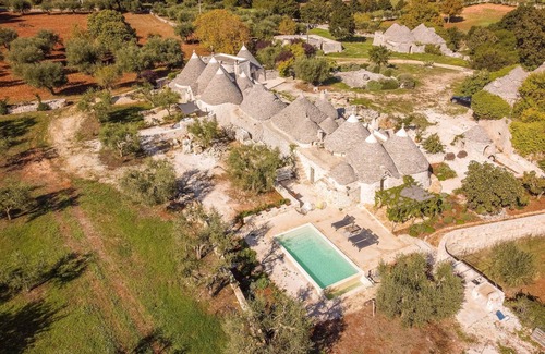 Locorotondo Cottage | Trullo Fortuna Pool A Sfioro - L.