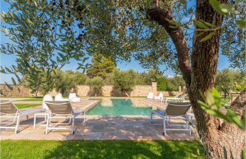 Castrignano de' Greci Apartment | Trullo Meraviglia With Garden And Pool - Happy Rentals