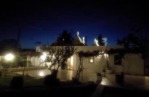 Martina Franca House | Trullo Vito with pool