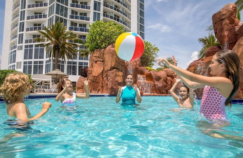 Sunny Isles Beach Resort | Trump International Deluxe Bay Views Studio w/WiFi, & Luxurious Amenities