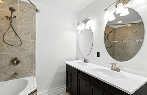 Prosper House | Trusted Luxury home in a high end neighborhood