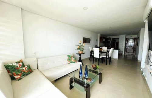 El Laguito Apartment | Tu Pent-House Con Vista al Mar!