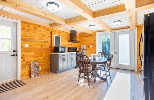 Canoe Cove Cottage | Tucked Away Cottage located in Canoe Cove on PEI's South Shore
