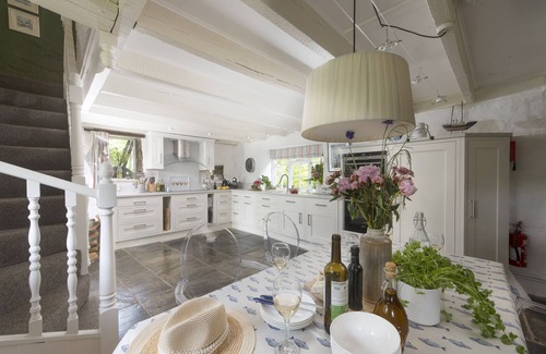 Withiel Cottage | Tucked away in tranquil seclusion within the private Whitehay Estate, sits this charming country cot