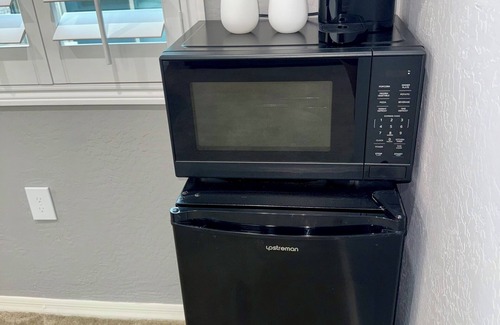 Glendale Apartment | Tuckey Tuckaway - Stylish Gated Casita private Patio near Golf & Entertainment
