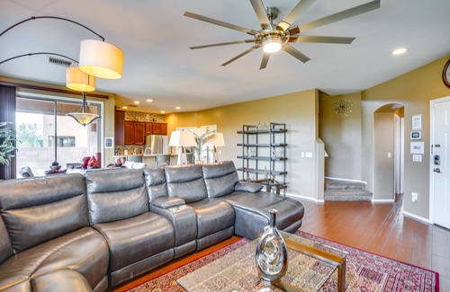 Casas Adobes House | Tucson Getaway: 7 Mi to Saguaro National Park!