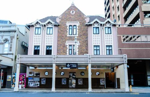 Durban Central Business District Hotel | Tudor House Hotel