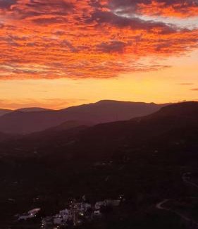 Carataunas Apartment | tuGuest El Sendero Verde Carataunas IX