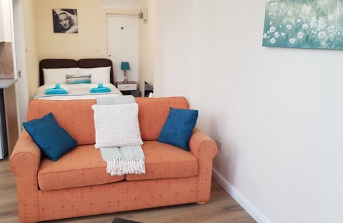 Holbeck House | TUii Appart , Cleveleys road Holbeck
