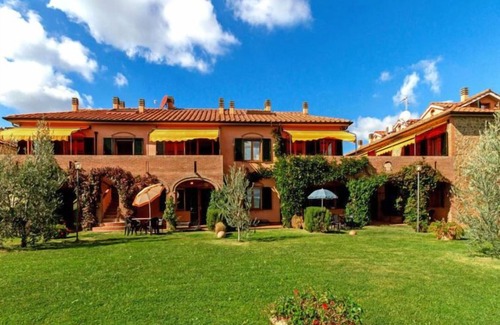 Sughera Apartment | Tulipano by Interhome