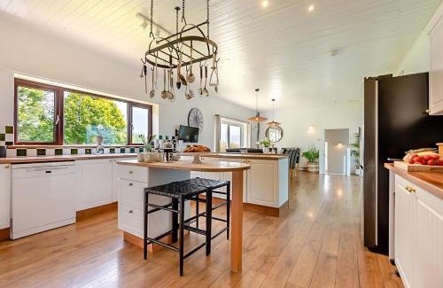 Bude House | Tumbles Lodge