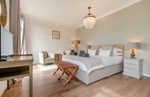 Bude House | Tumbles Lodge