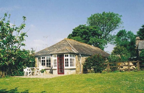 Blisland Cottage | TUMROSE COTTAGE, pet friendly, country holiday cottage in Blisland
