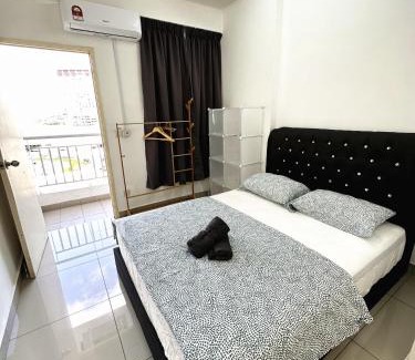 Bayan Lepas Apartment | TuR10-Oppesite Pisa Stadium-1min-FoodCourt-MiniMarket