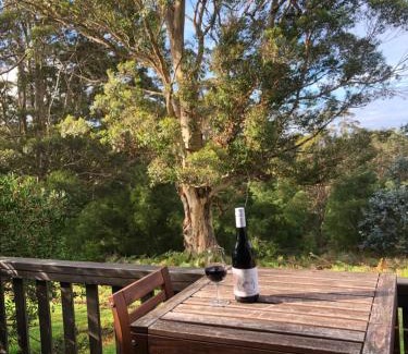 Ocean Beach Ski Chalet | Turicum AT Monkey Rock Winery & Cider